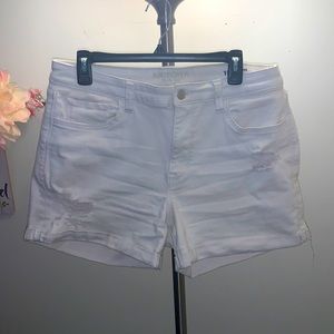 Size 15 mid rise white shorts